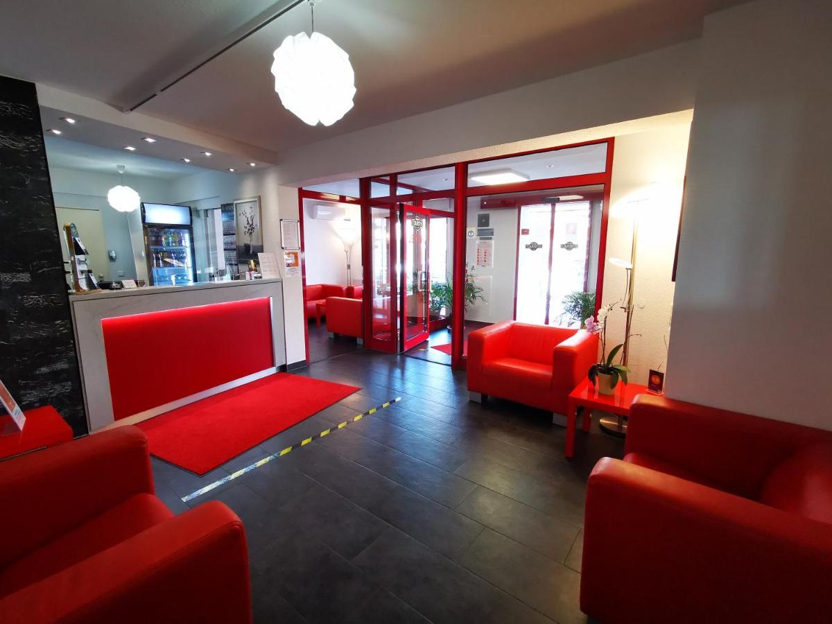Hotel Touristik Нойенбург ам Рейн Екстериор снимка